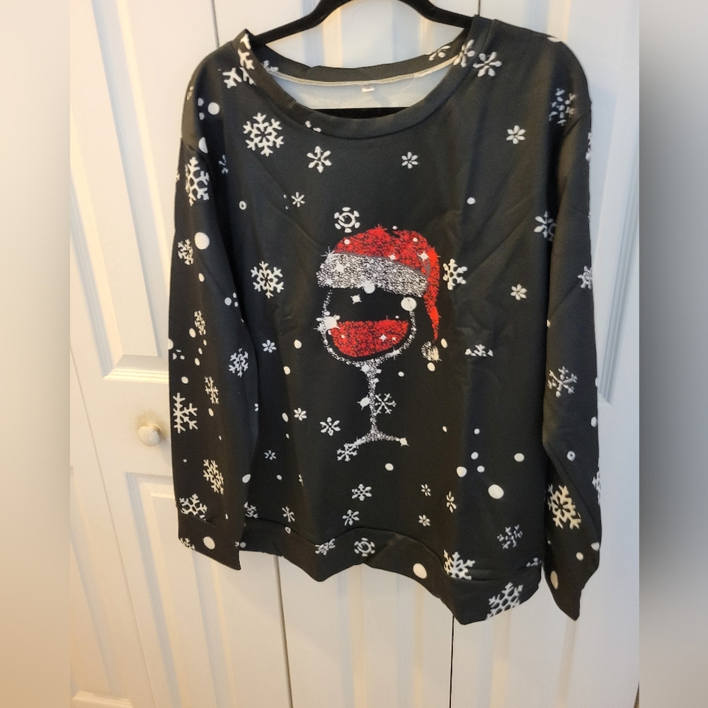 4/$10 Polyester lightweight sweatshirt